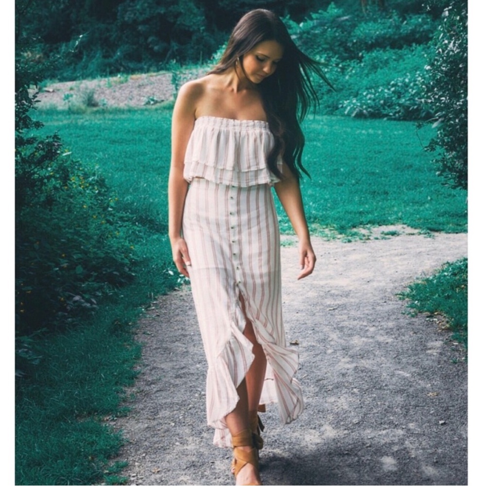 American Eagle High-Low Skirt Striped Americana White Buttons